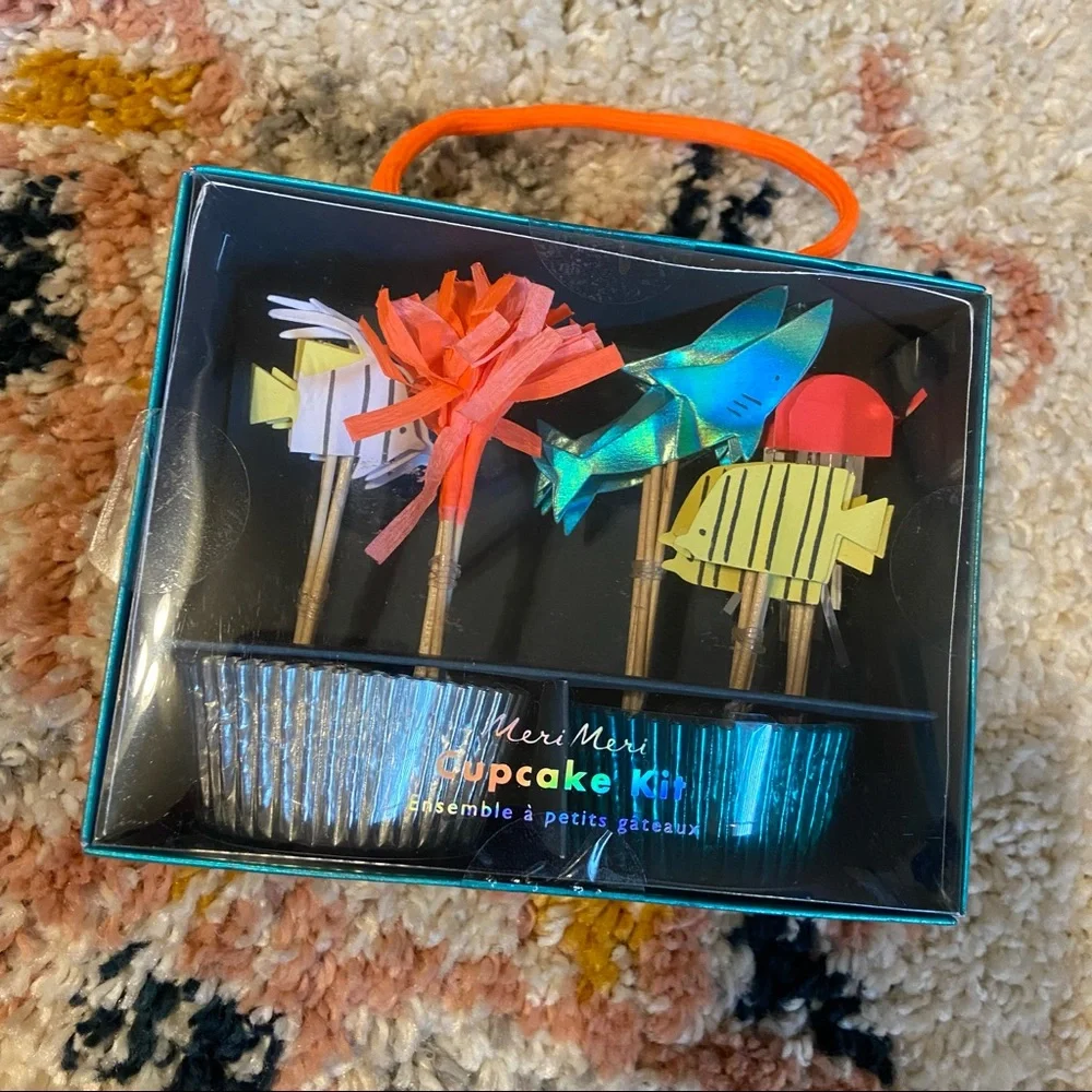Meri Meri | Cupcake Kit, Under The Sea Themed, 24pc 🐠🦈